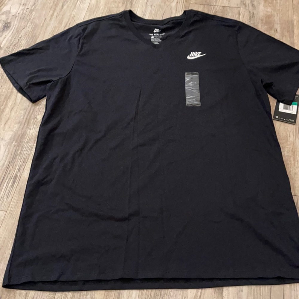 Men Nike shirt